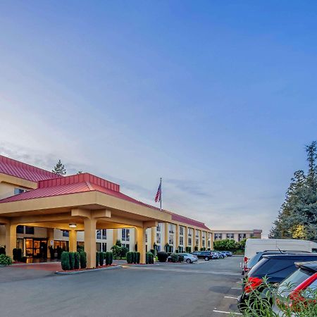 Oakland Airport Arena Hotel Екстериор снимка