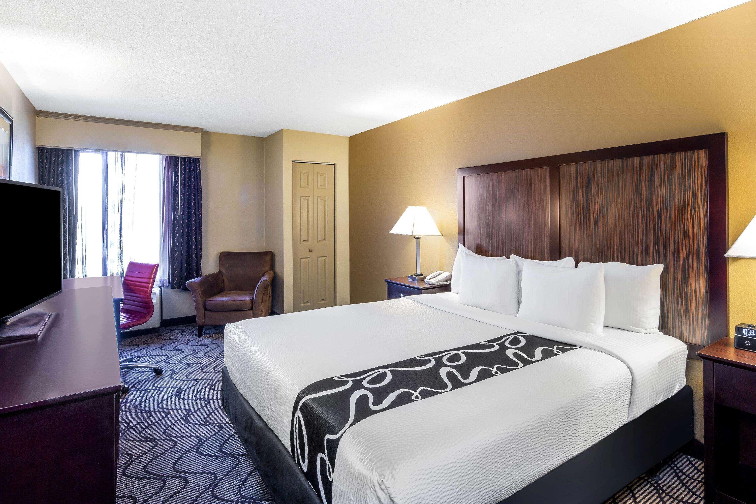 Oakland Airport Arena Hotel Екстериор снимка