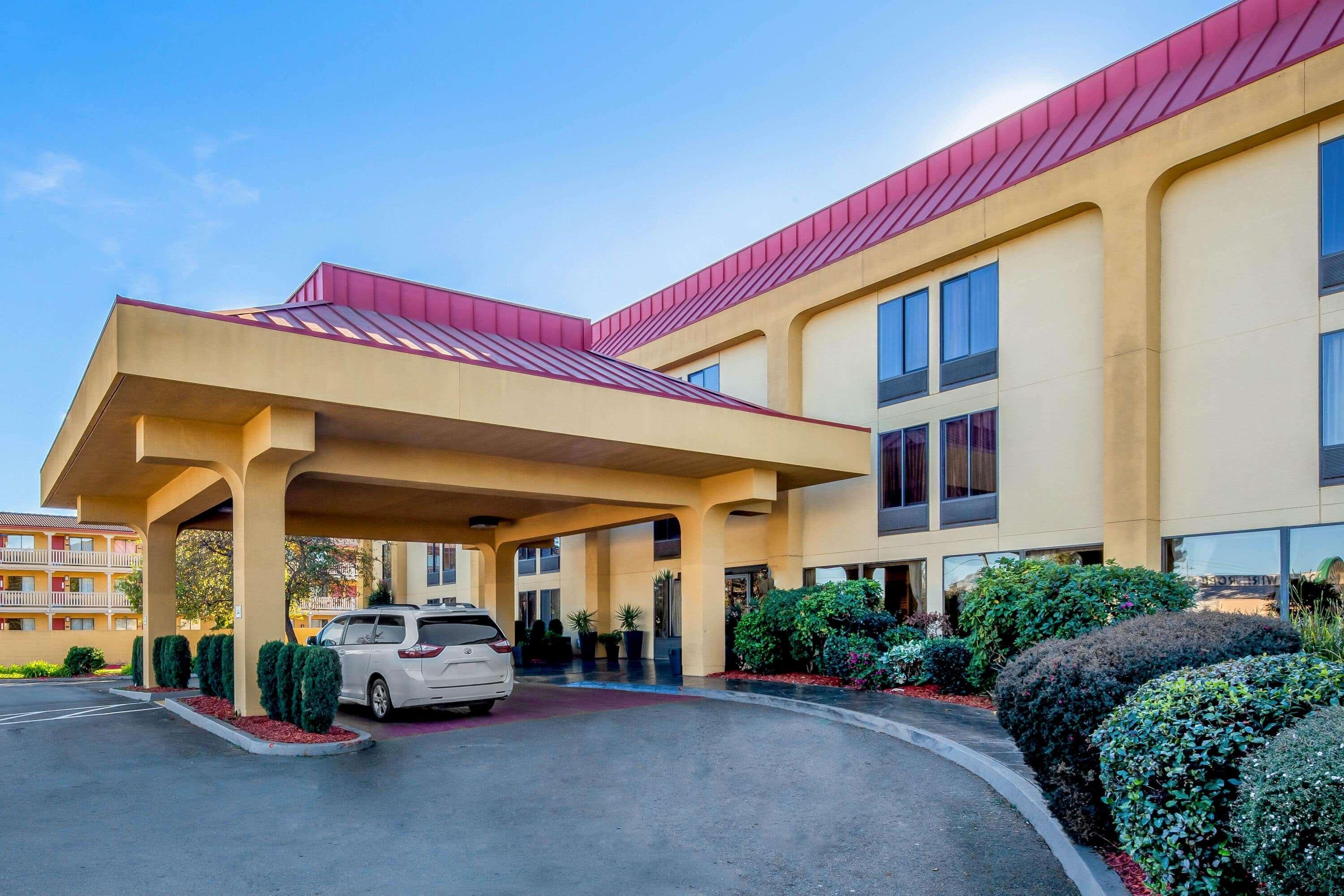 Oakland Airport Arena Hotel Екстериор снимка